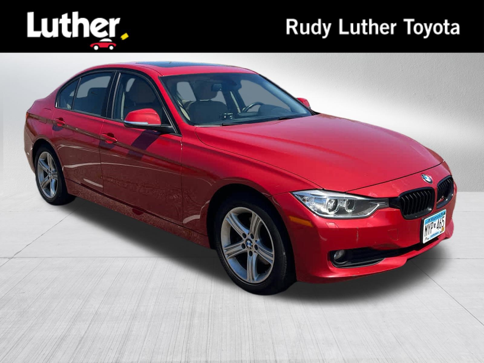 Used 2015 BMW 320i xDrive Sedan AWD/4WD image 1