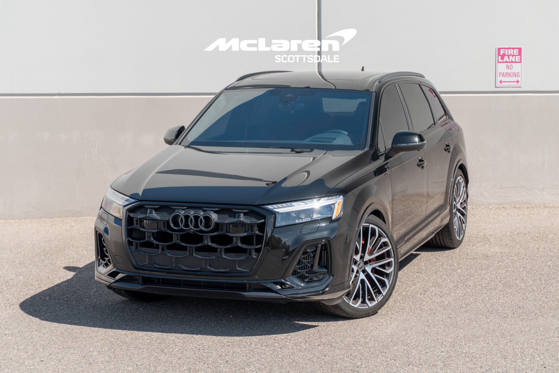 Used 2025 Audi SQ7 Prestige