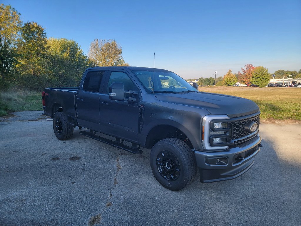 New 2026 Ford F250 XL image 3