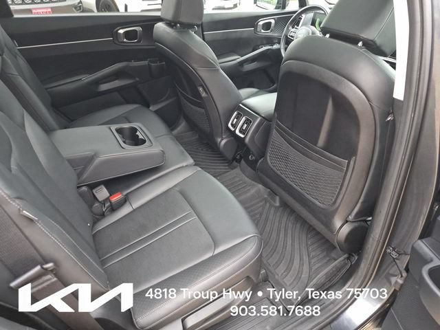 Certified 2025 Kia Sorento S w/ Panoramic Sunroof Package FWD image 15