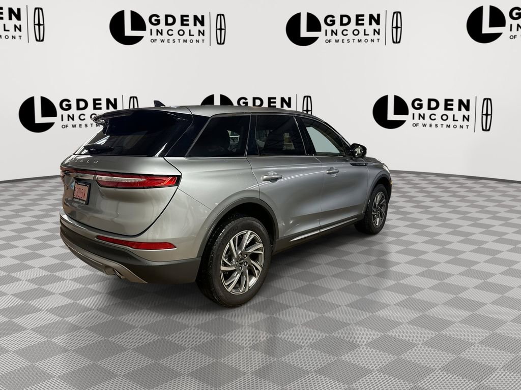 Certified 2023 Lincoln Corsair FWD w/ Equipment Group 101A image 8