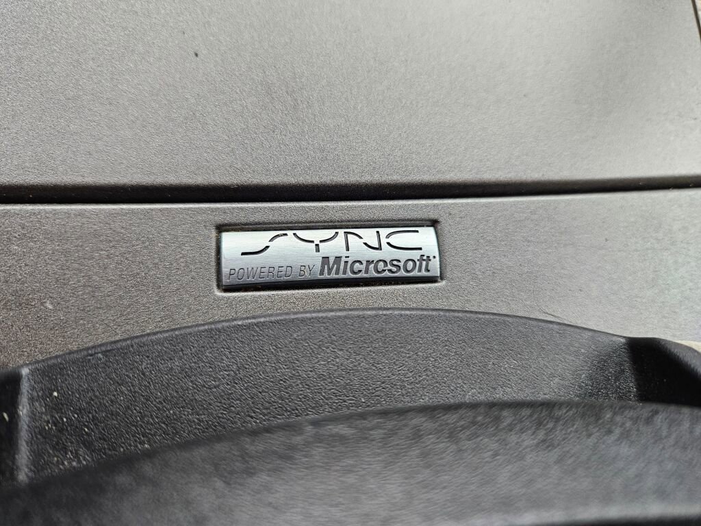 Used 2012 Ford Taurus SEL AWD/4WD image 19