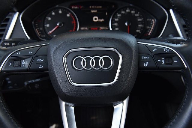 Used 2020 Audi Q5 2.0T Premium w/ Titanium Sport Package AWD/4WD image 20