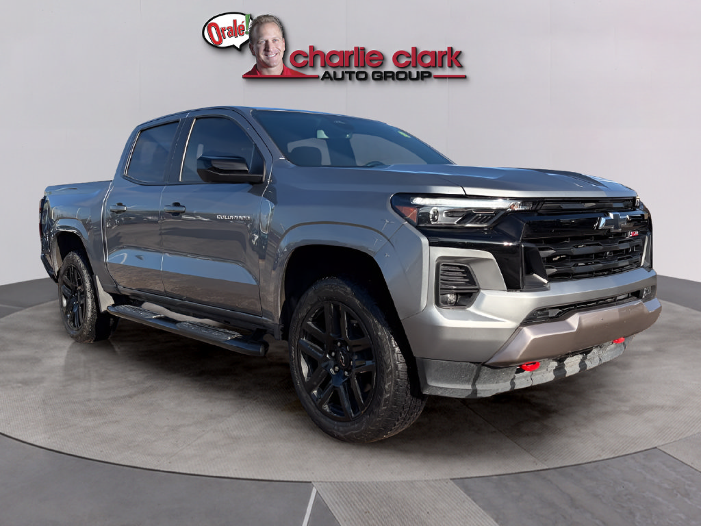 Used 2024 Chevrolet Colorado Z71 w/ Z71 Convenience Package 2 AWD/4WD image 7