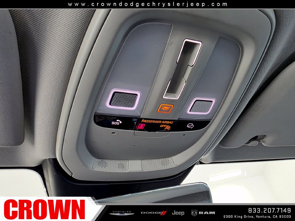 Used 2024 Volvo S60 B5 Plus AWD/4WD image 24