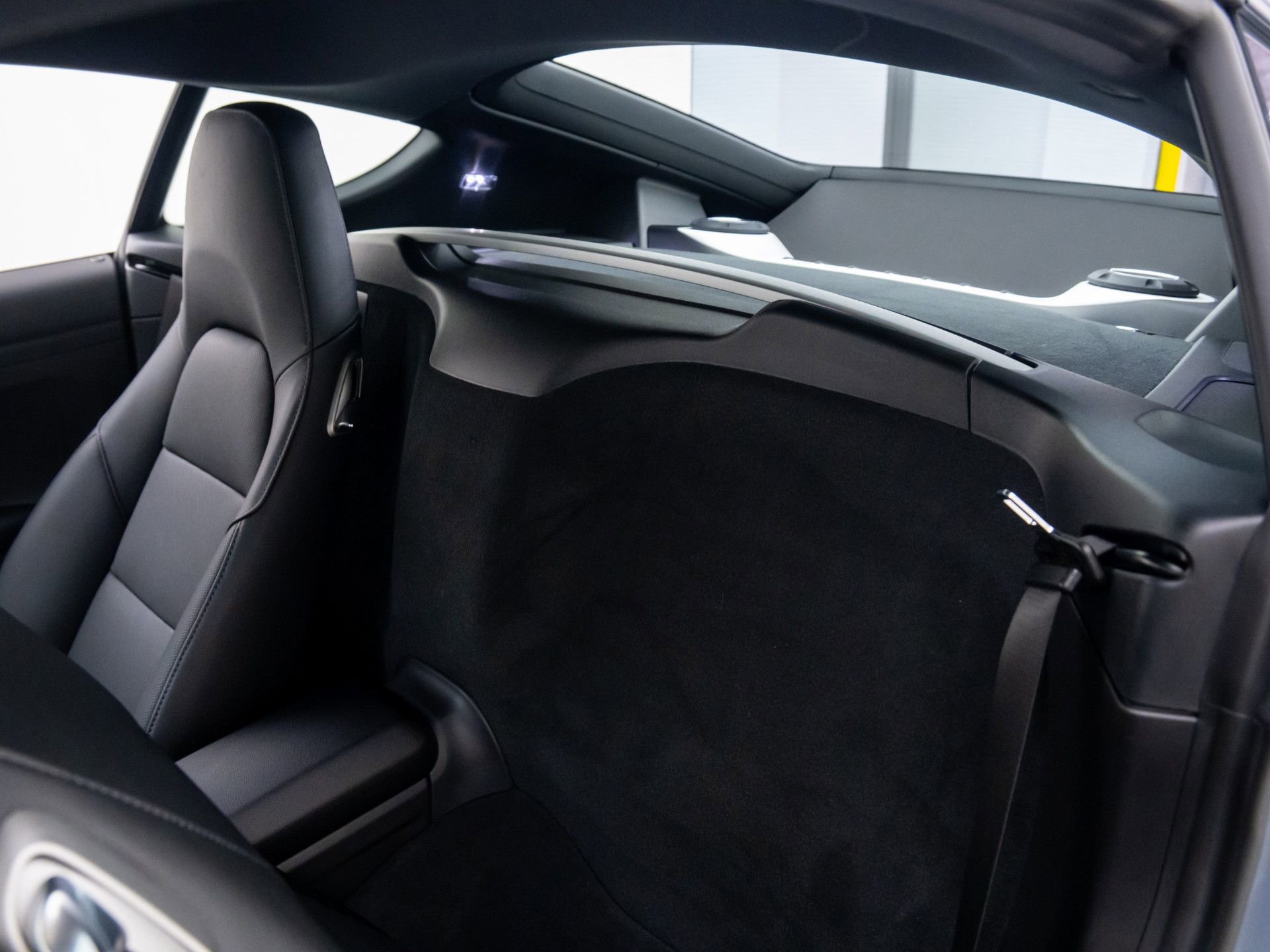 Certified 2024 Porsche 718 Cayman image 17