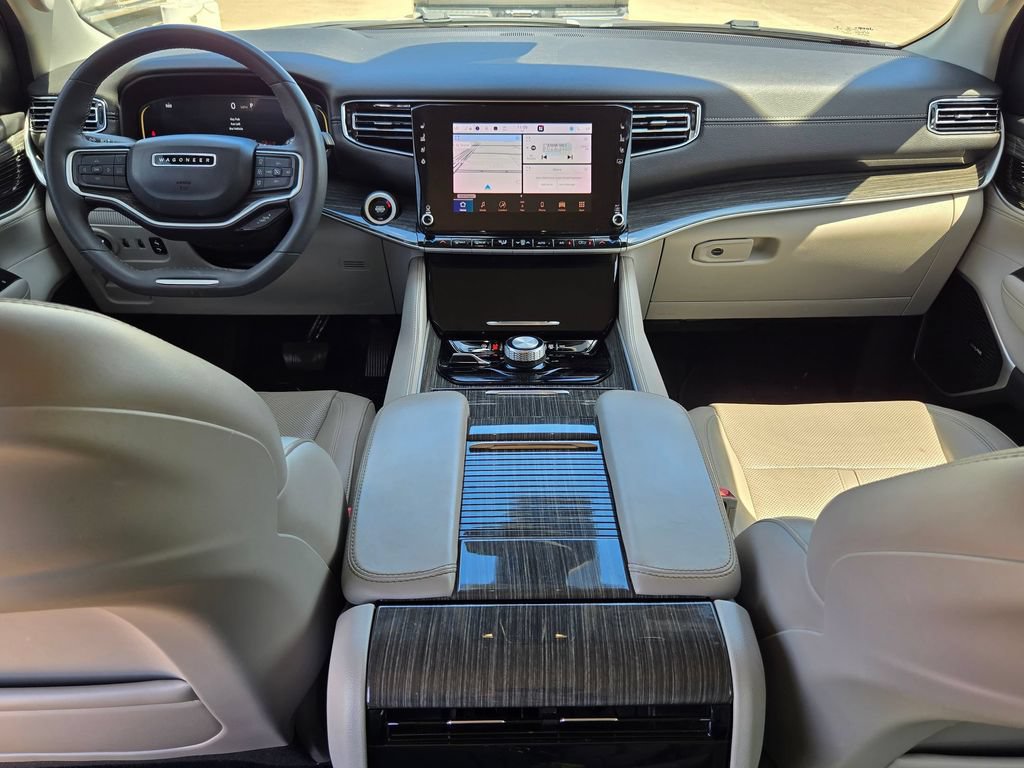 Used 2022 Jeep Wagoneer Series II AWD/4WD image 24