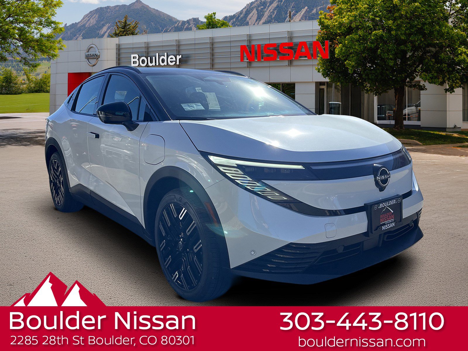 New 2026 Nissan Leaf Platinum+ w/ Cargo Package (Platinum+) FWD image 1