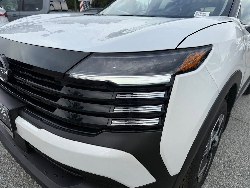 New 2026 Nissan Kicks SV w/ Cold Weather Package image 32