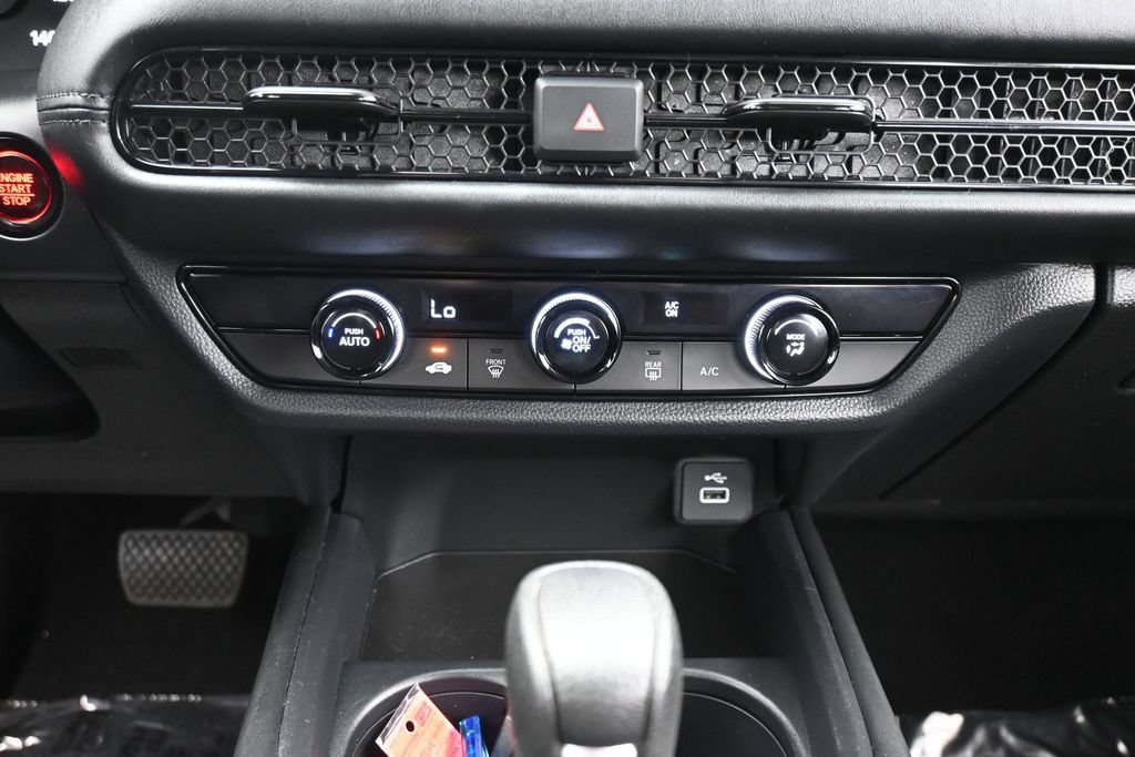 Certified 2024 Honda HR-V LX image 46