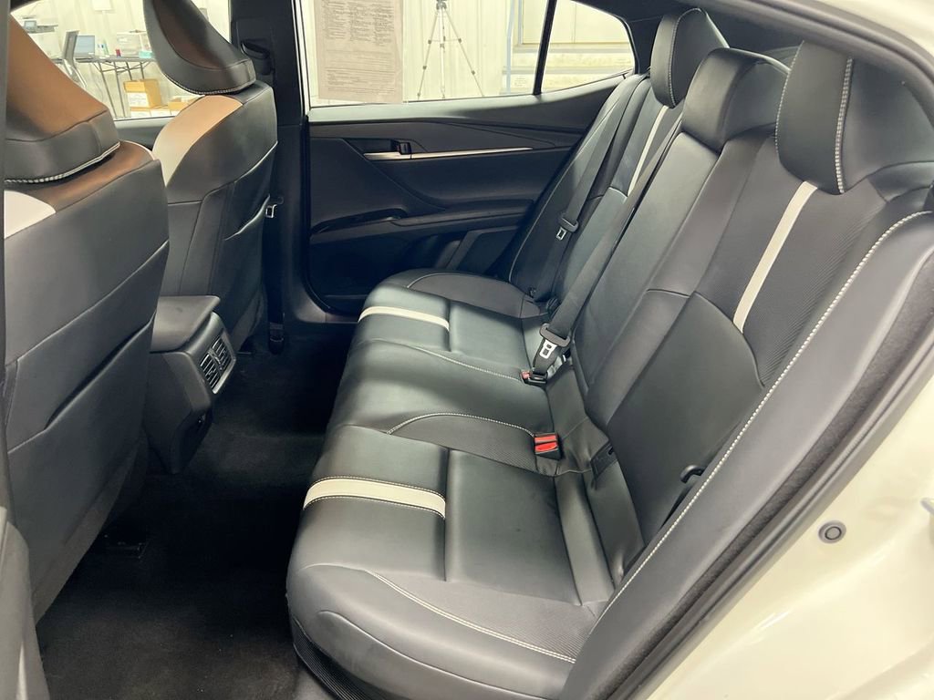 Used 2025 Toyota Camry SE image 22