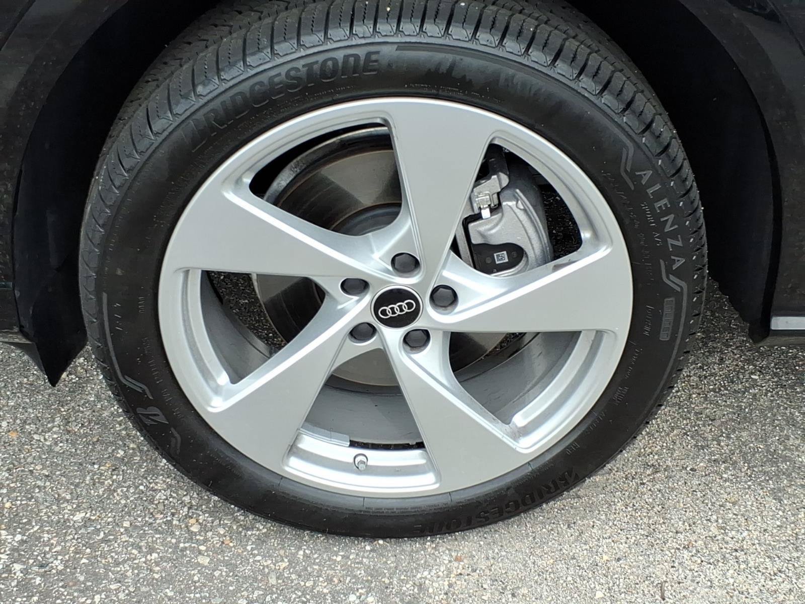 Used 2025 Audi Q5 Premium Plus AWD/4WD image 4