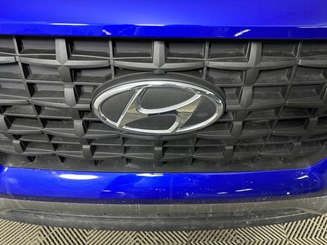 Used 2025 Hyundai Venue SE image 9