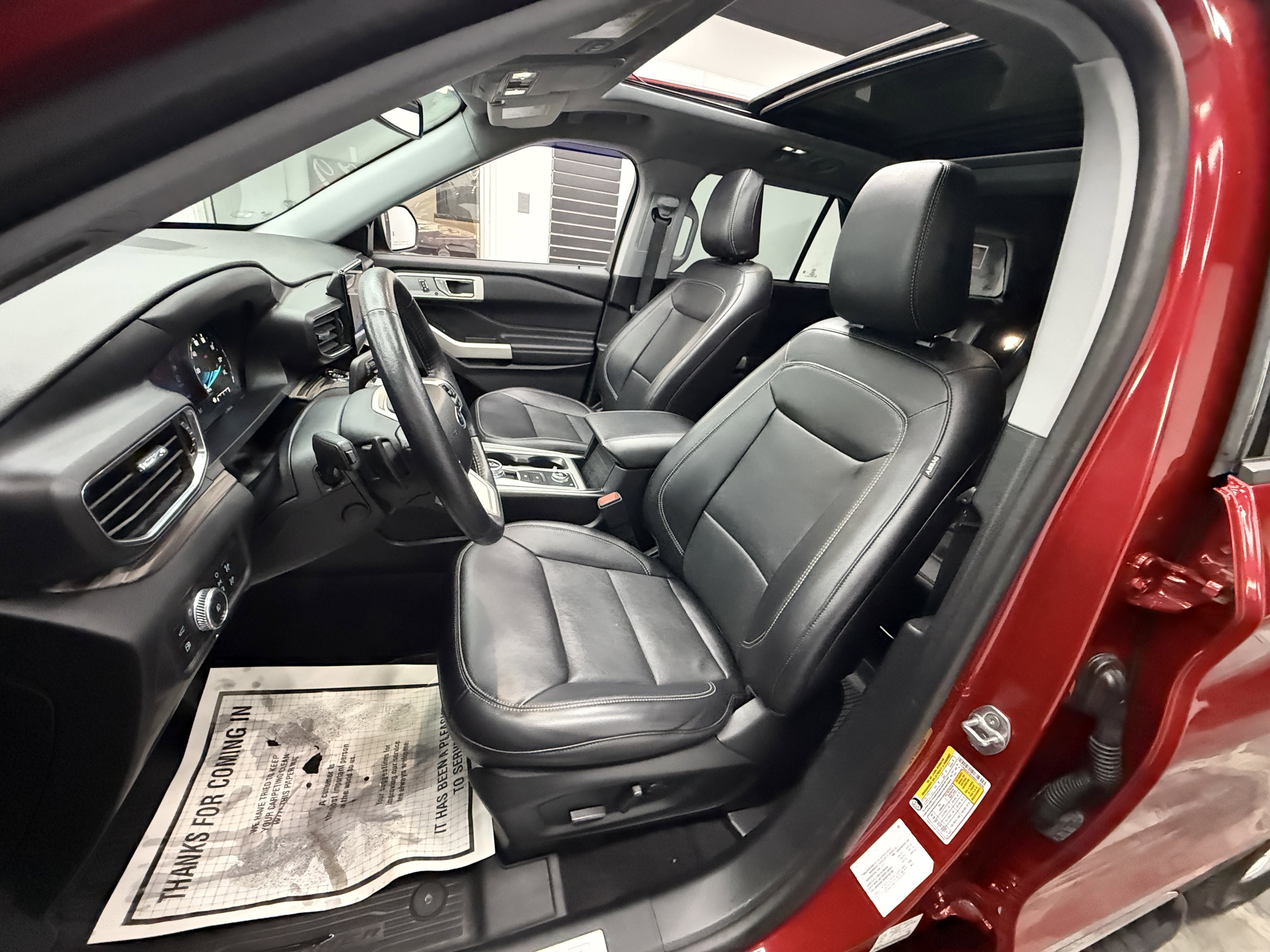 Used 2021 Ford Explorer Limited image 13