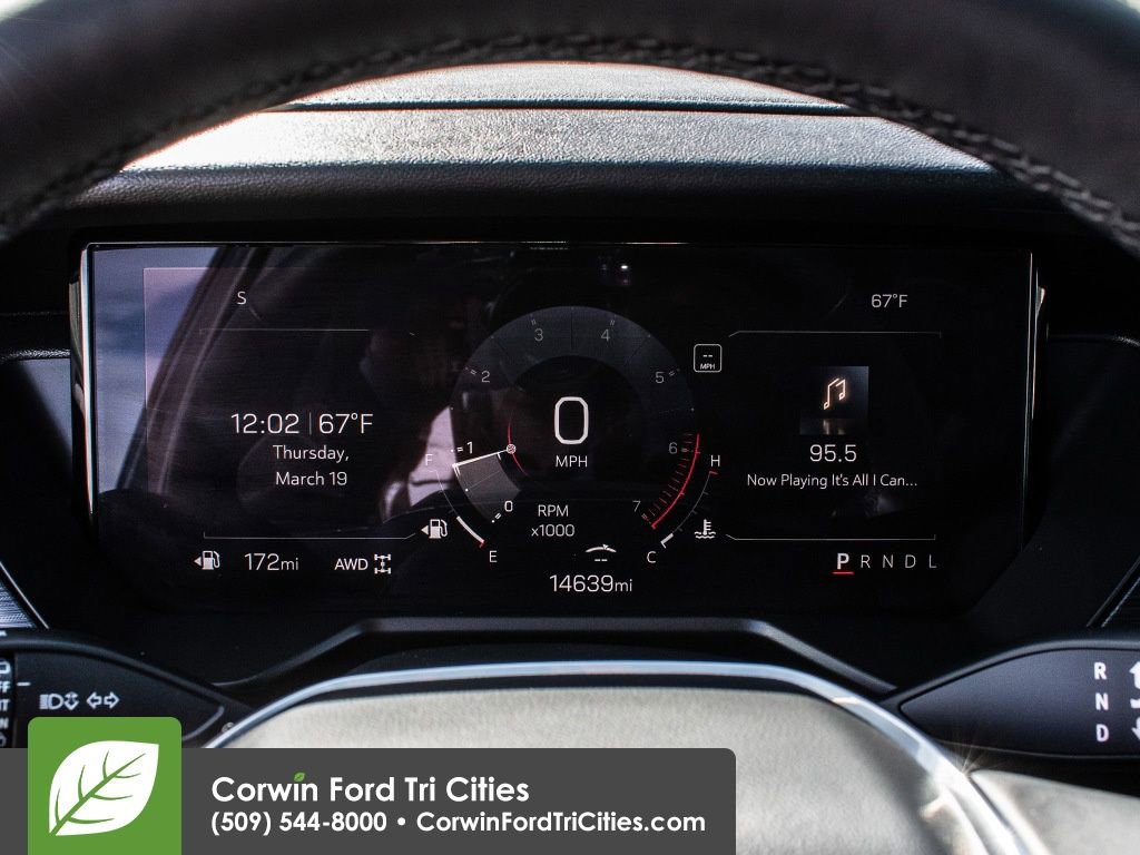 Used 2025 GMC Acadia Elevation w/ Elevation Premium Package image 4