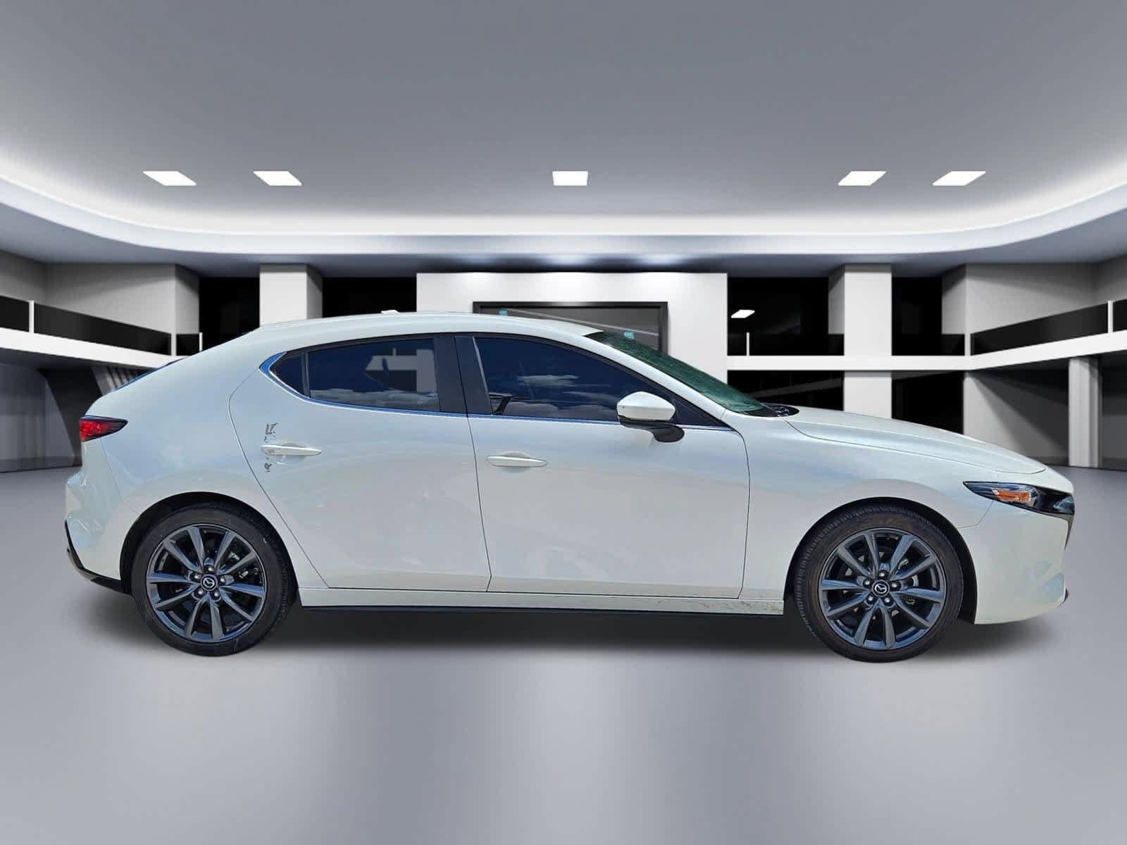 Used 2023 MAZDA MAZDA3 s FWD image 7