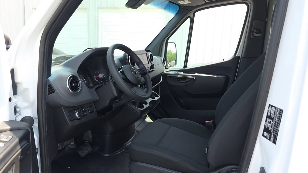 New 2026 Mercedes-Benz Sprinter 4500 image 22