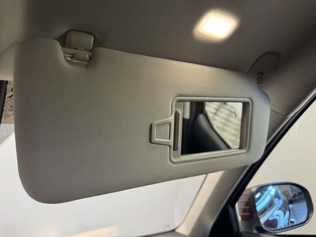 Used 2022 Kia Telluride S image 34