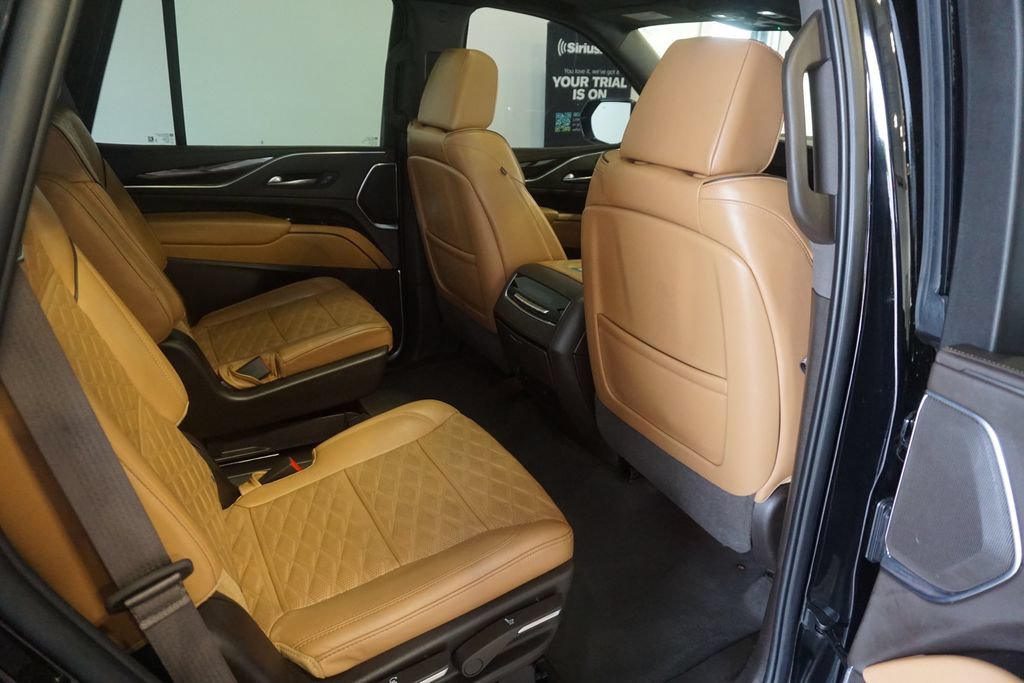 Used 2022 Cadillac Escalade Sport AWD/4WD image 24