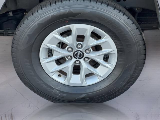 Used 2026 Nissan Frontier S w/ S Utility Package AWD/4WD image 7