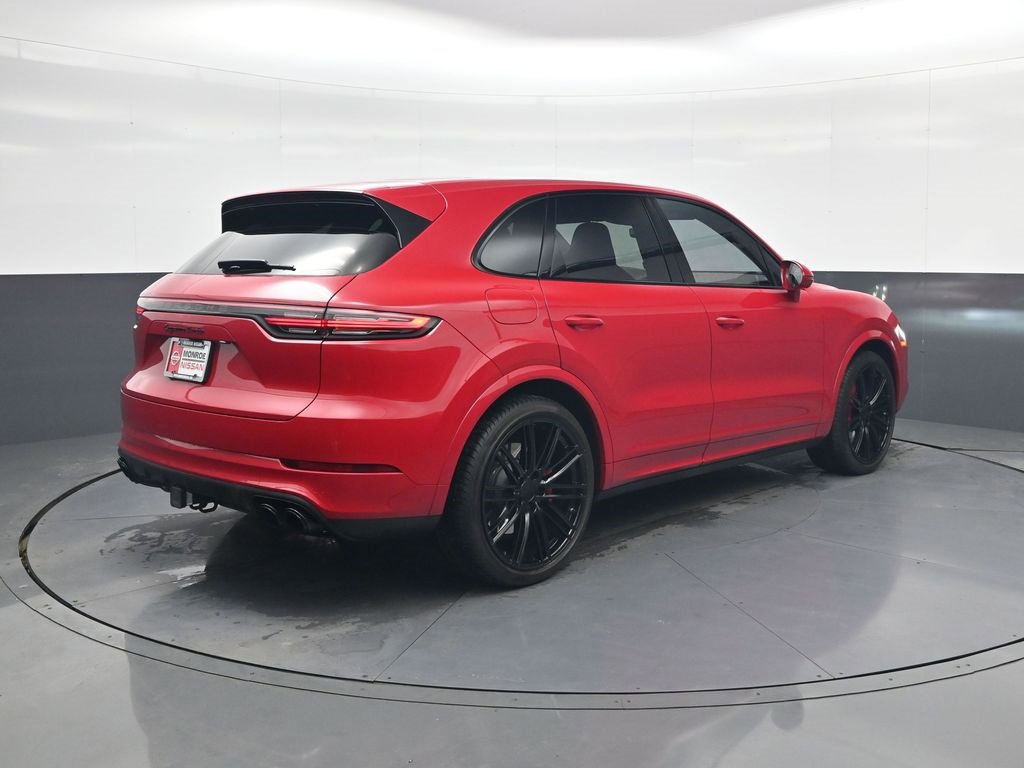 Used 2023 Porsche Cayenne Turbo w/ Premium Package Plus image 7