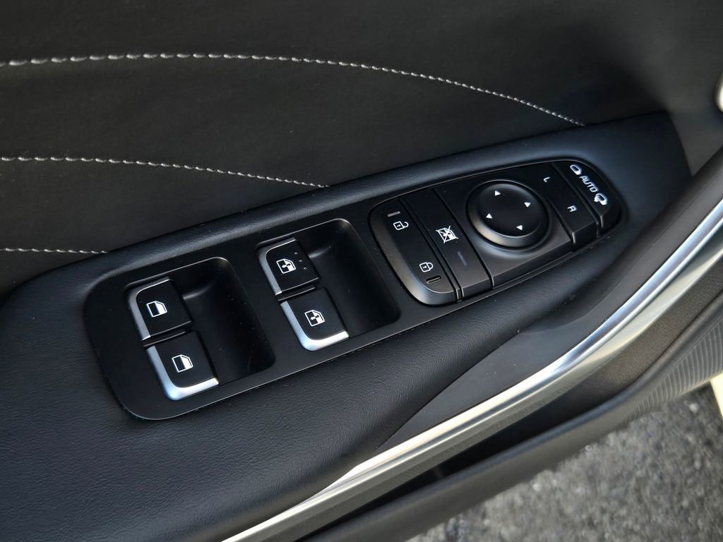 Used 2022 Kia Stinger GT2 RWD image 12