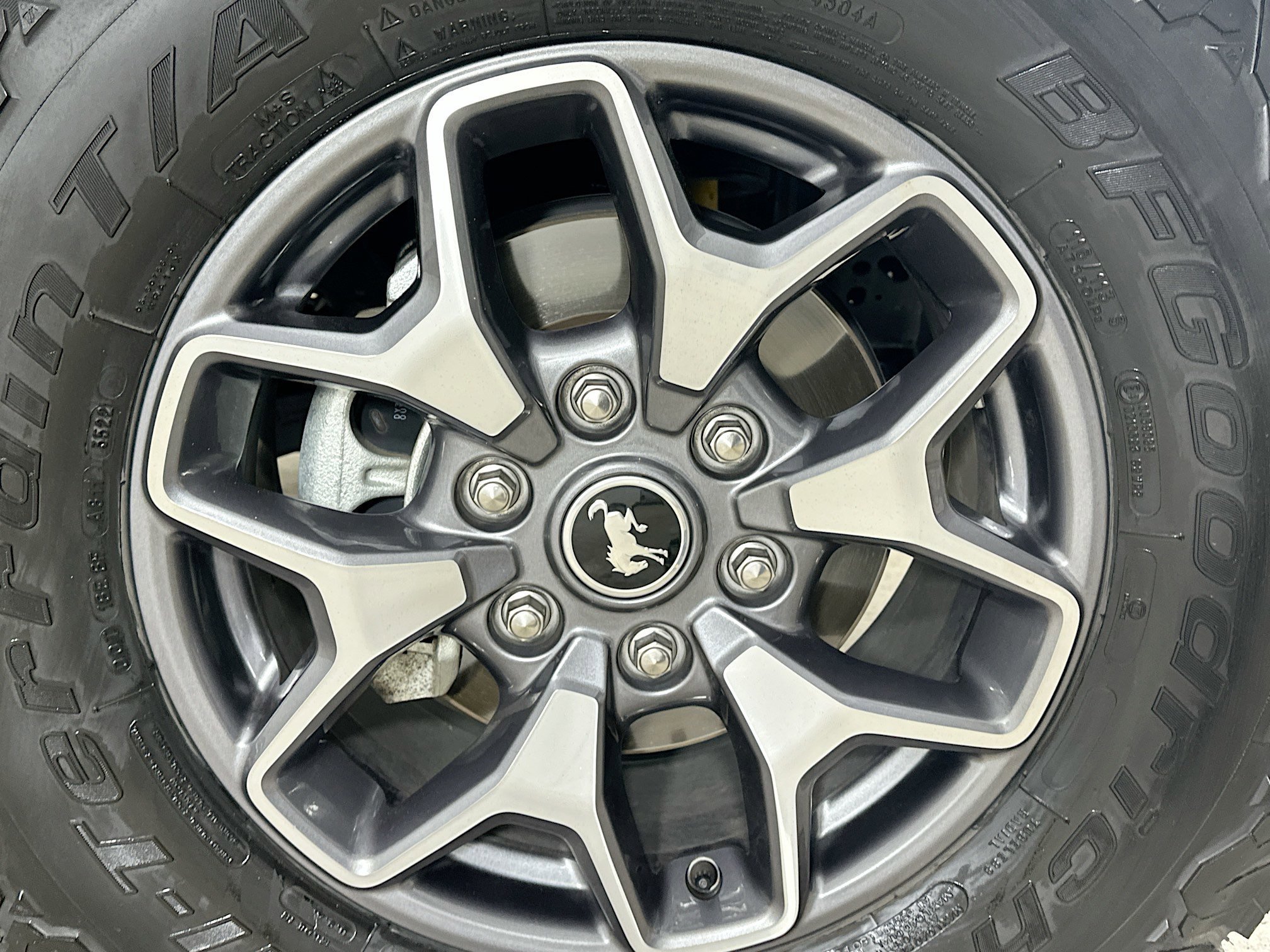 Used 2023 Ford Bronco Badlands AWD/4WD image 7