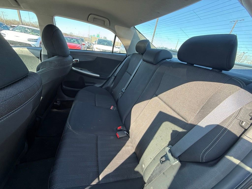 Used 2013 Toyota Corolla S image 7