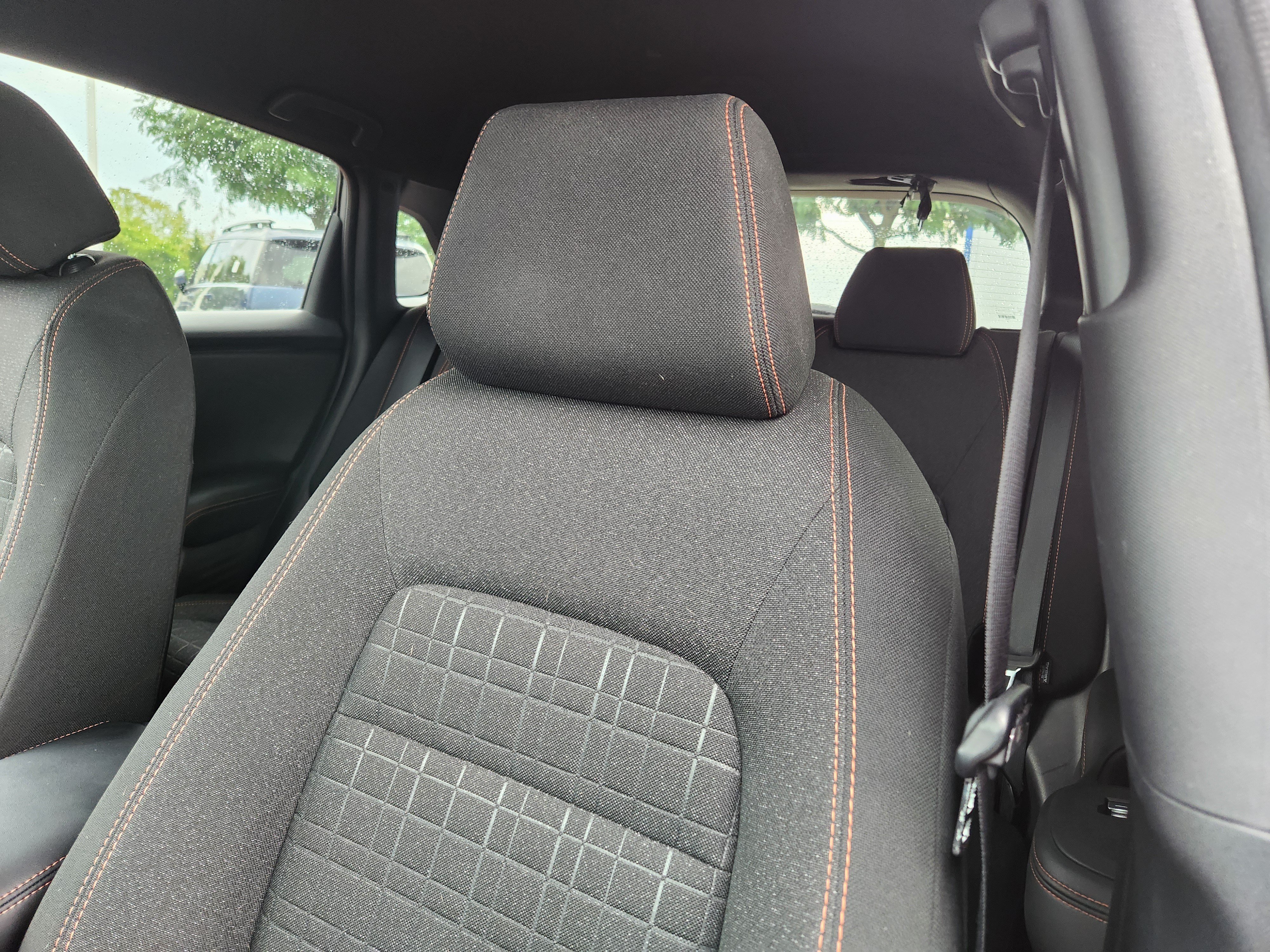 Used 2025 Honda HR-V Sport image 11