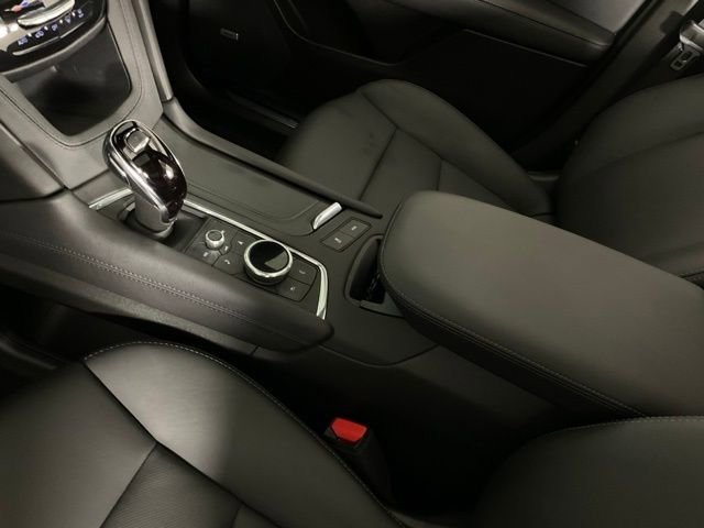 Certified 2025 Cadillac XT5 Premium Luxury image 14