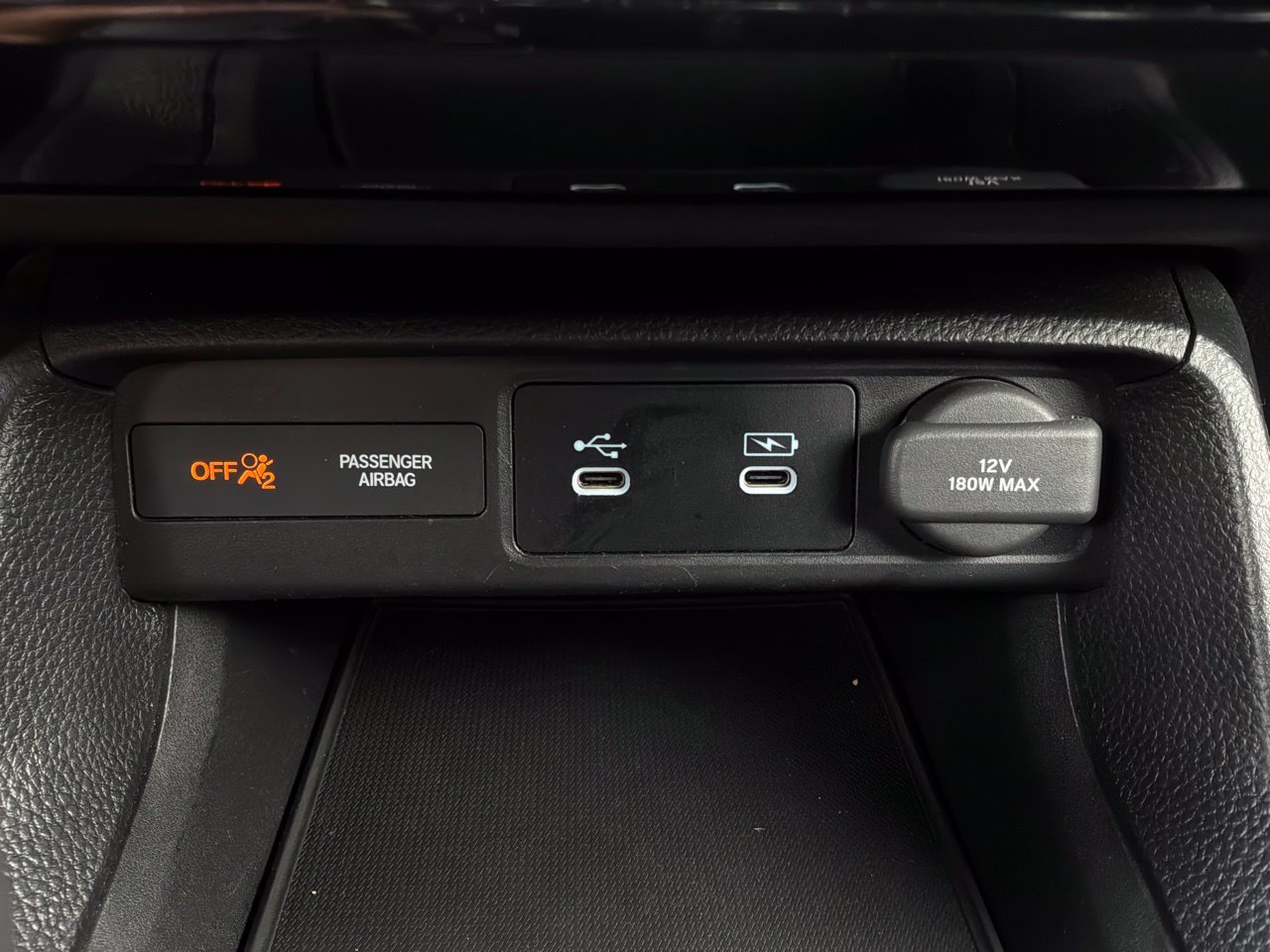 Used 2025 Honda Civic Sport image 25