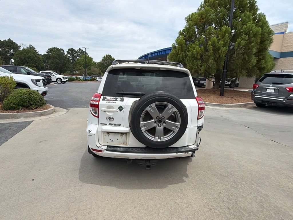 Used 2009 Toyota RAV4 Sport FWD image 3