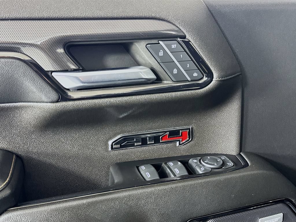 Used 2024 GMC Sierra 1500 AT4 AWD/4WD image 18