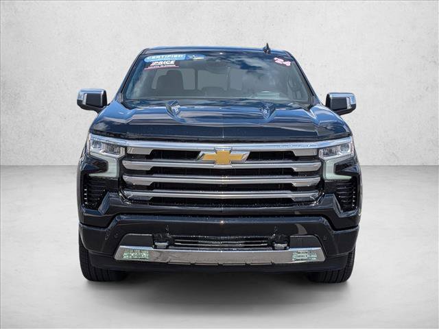 Certified 2024 Chevrolet Silverado 1500 High Country w/ High Country Premium Package AWD/4WD image 2