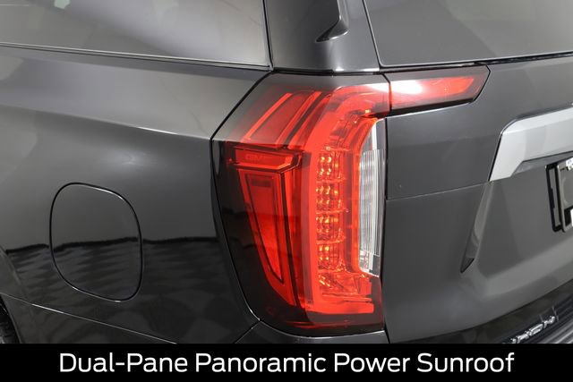 Used 2021 GMC Yukon XL SLT w/ SLT Premium Package image 26