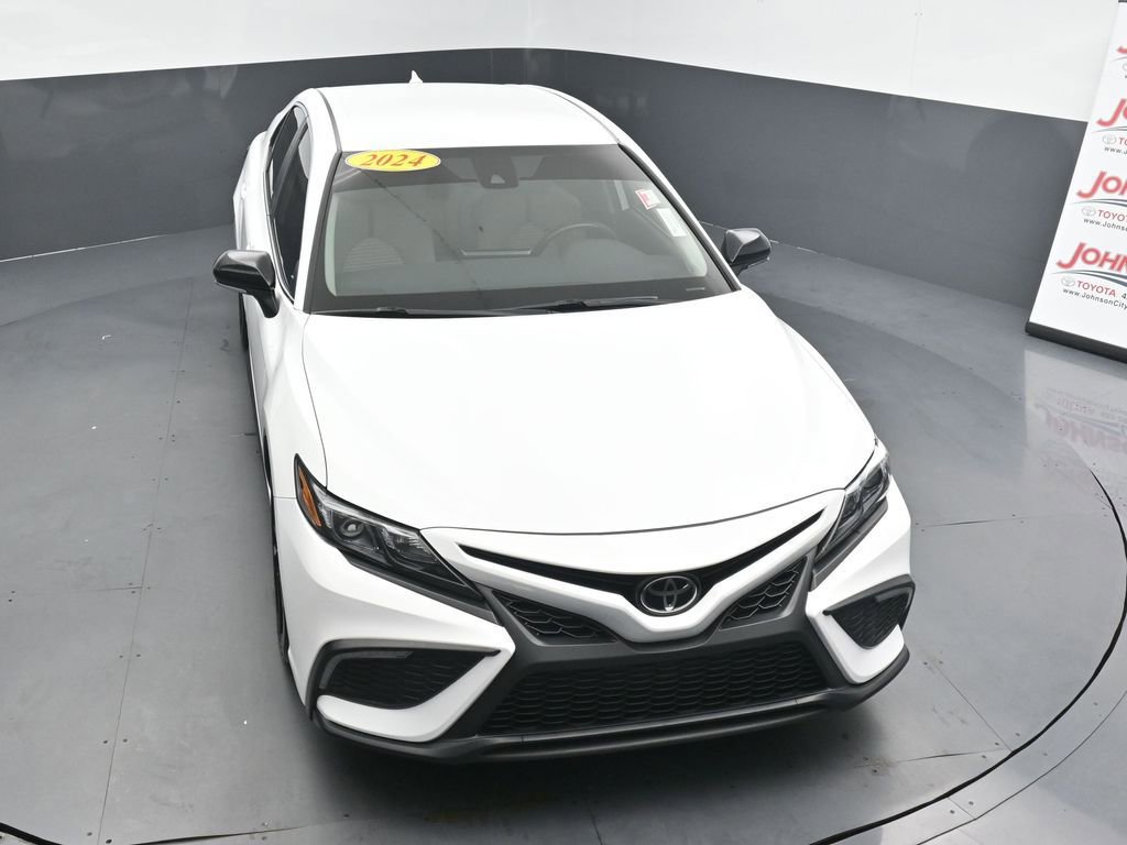 Used 2024 Toyota Camry SE w/ Blackout Package (TMS) AWD/4WD image 26