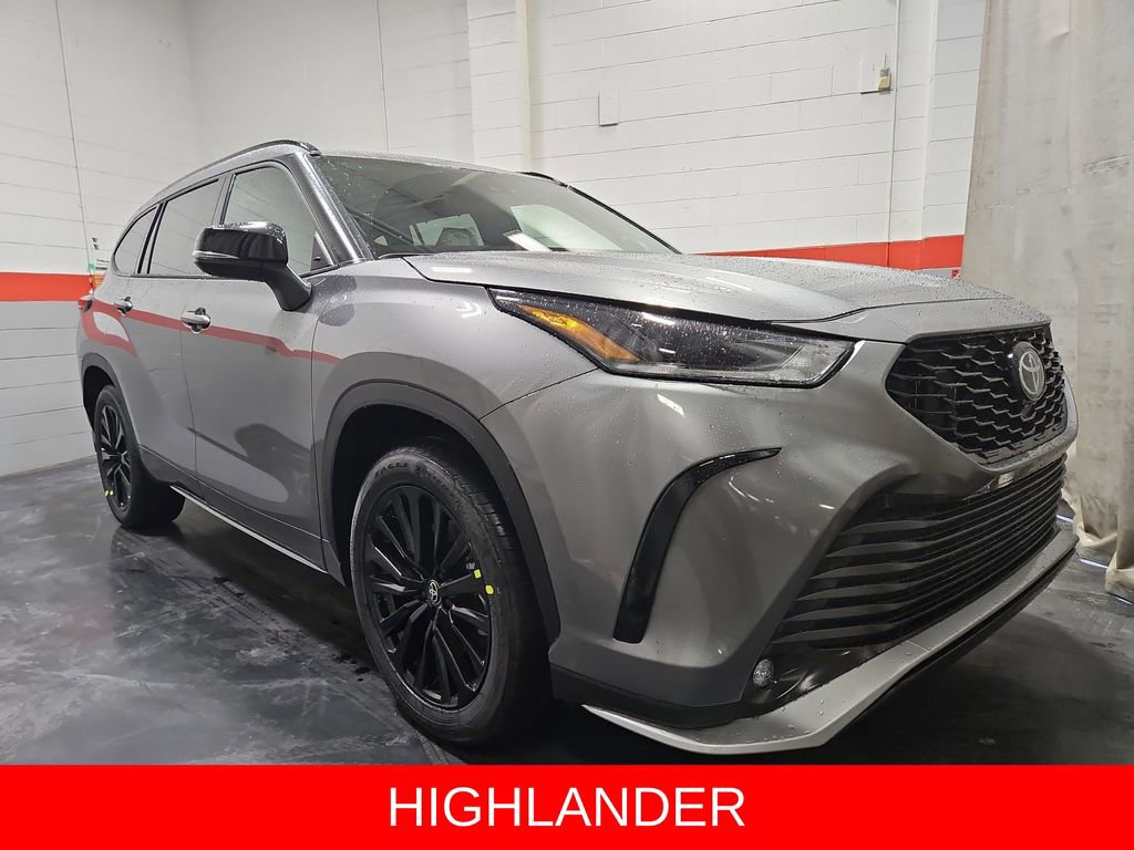 New 2026 Toyota Highlander XSE