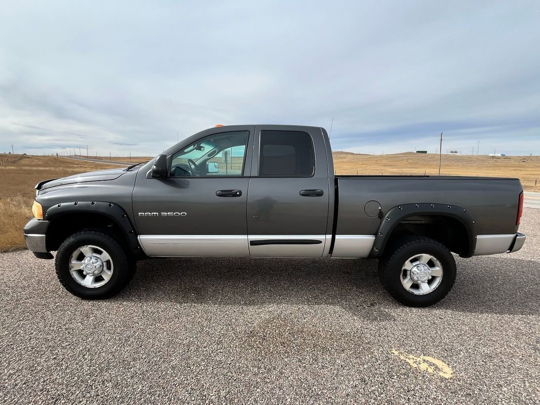 Used 2003 Dodge Ram 3500 Truck ST AWD/4WD image 2