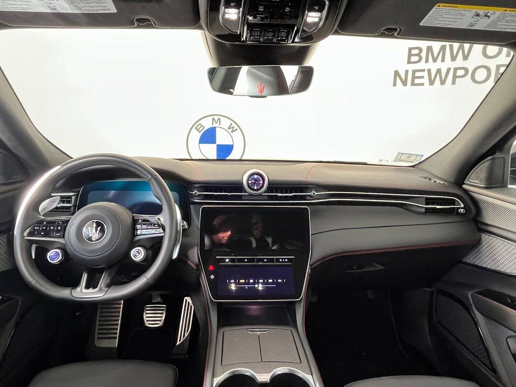 Used 2024 Maserati Grecale Trofeo image 21