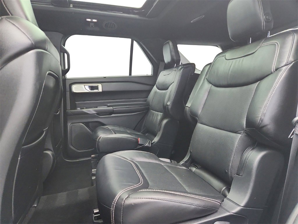 Used 2020 Ford Explorer ST w/ ST Street Pack image 23