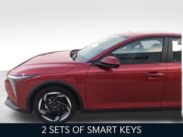 Used 2025 Kia K4 EX image 15