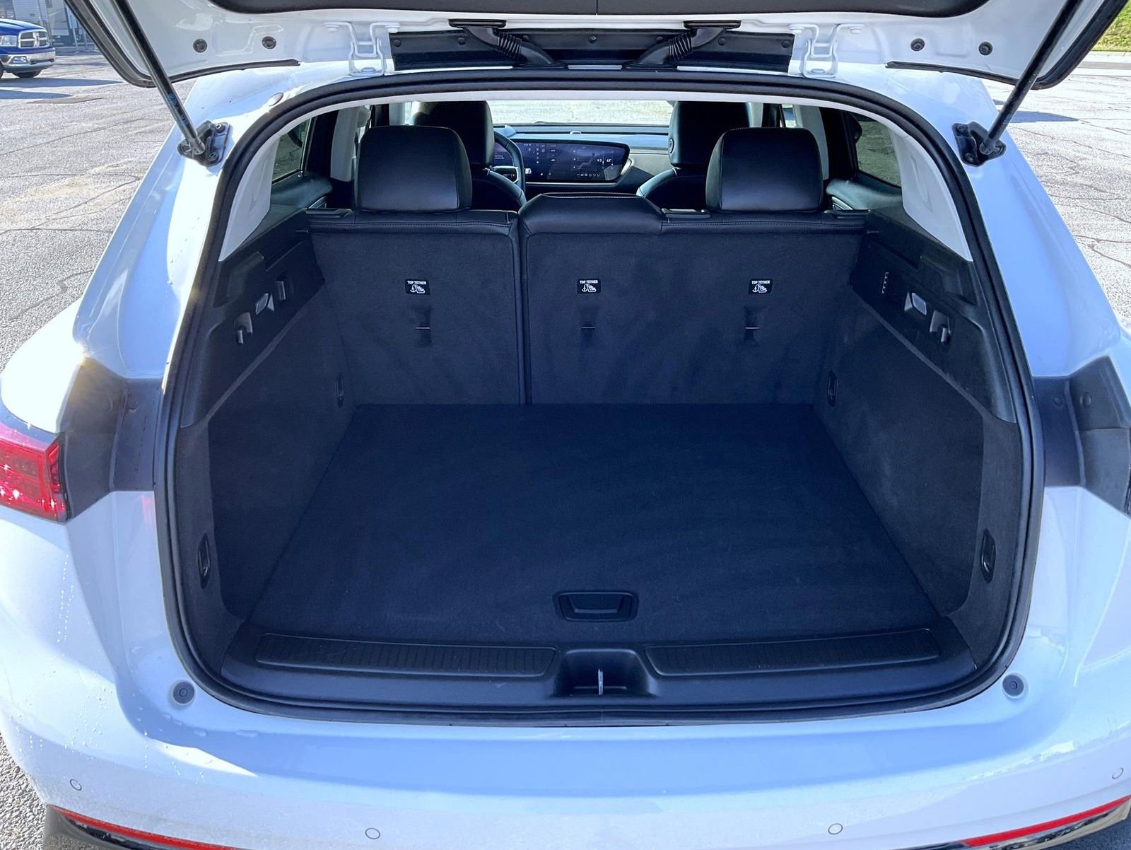 Certified 2024 Buick Envision Sport Touring image 21