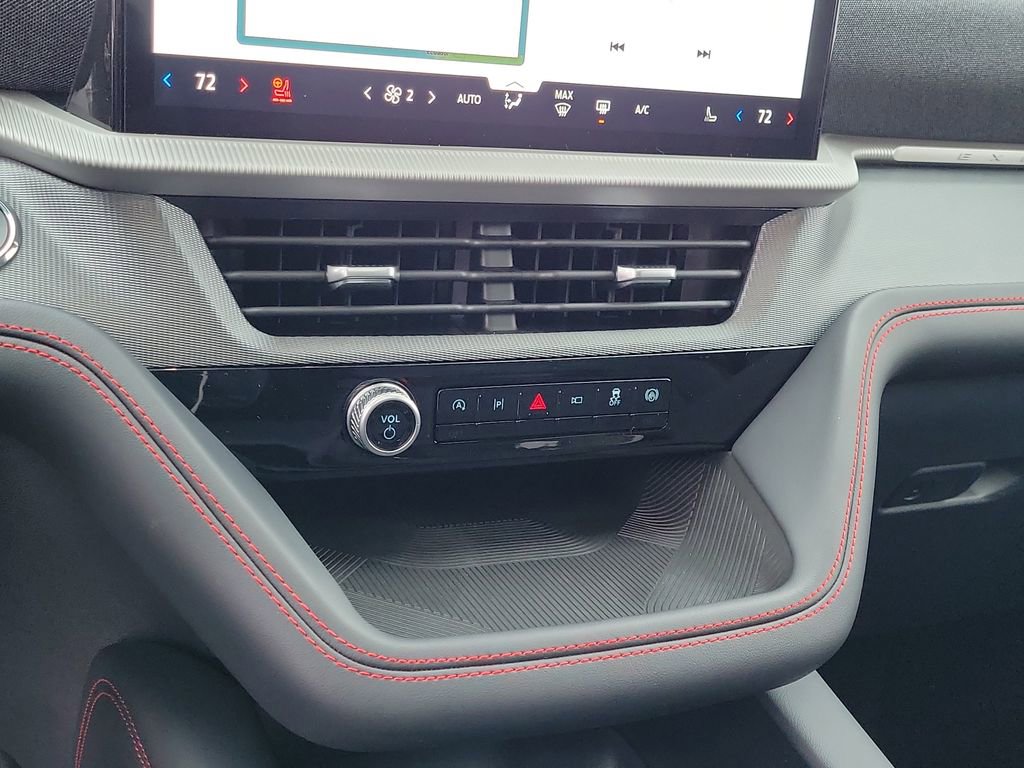 New 2026 Ford Explorer ST-Line w/ ST-Line Street Pack image 28