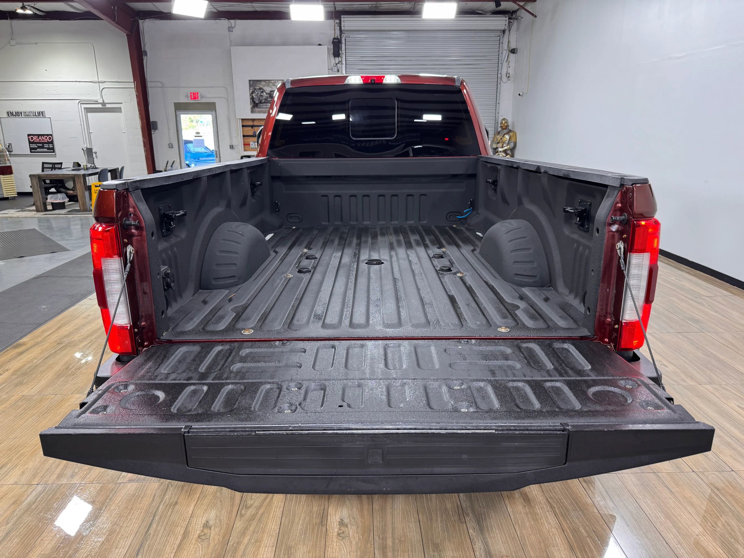 Used 2017 Ford F350 King Ranch w/ King Ranch Ultimate Package image 23