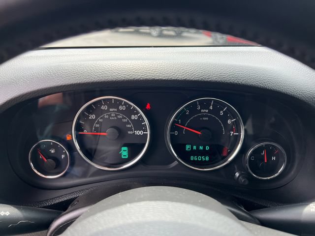 Used 2014 Jeep Wrangler Sport AWD/4WD image 12