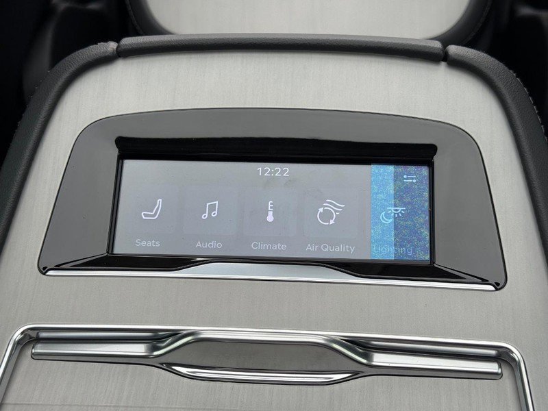 New 2025 Lincoln Navigator Reserve image 8