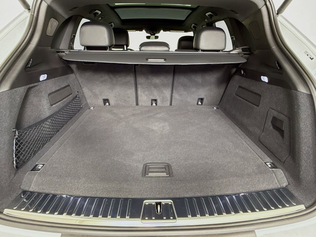 Certified 2025 Porsche Cayenne E-Hybrid image 28