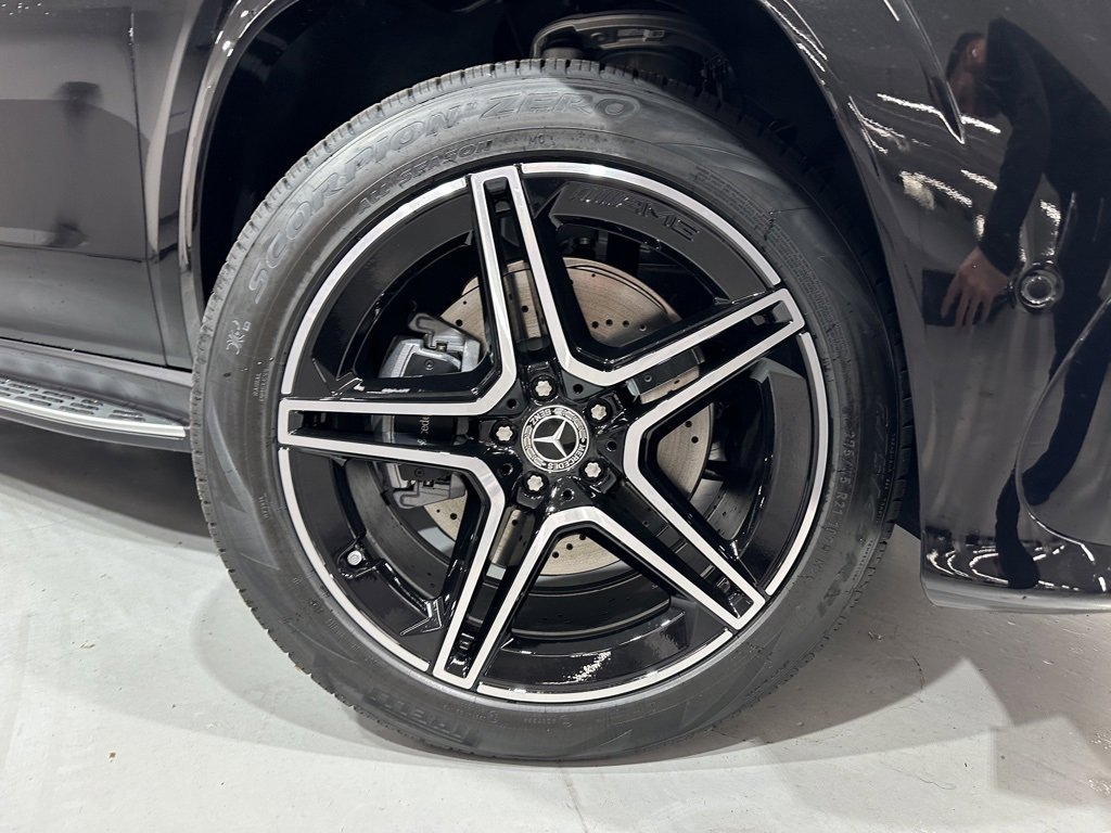 New 2026 Mercedes-Benz GLS 450 4MATIC image 9