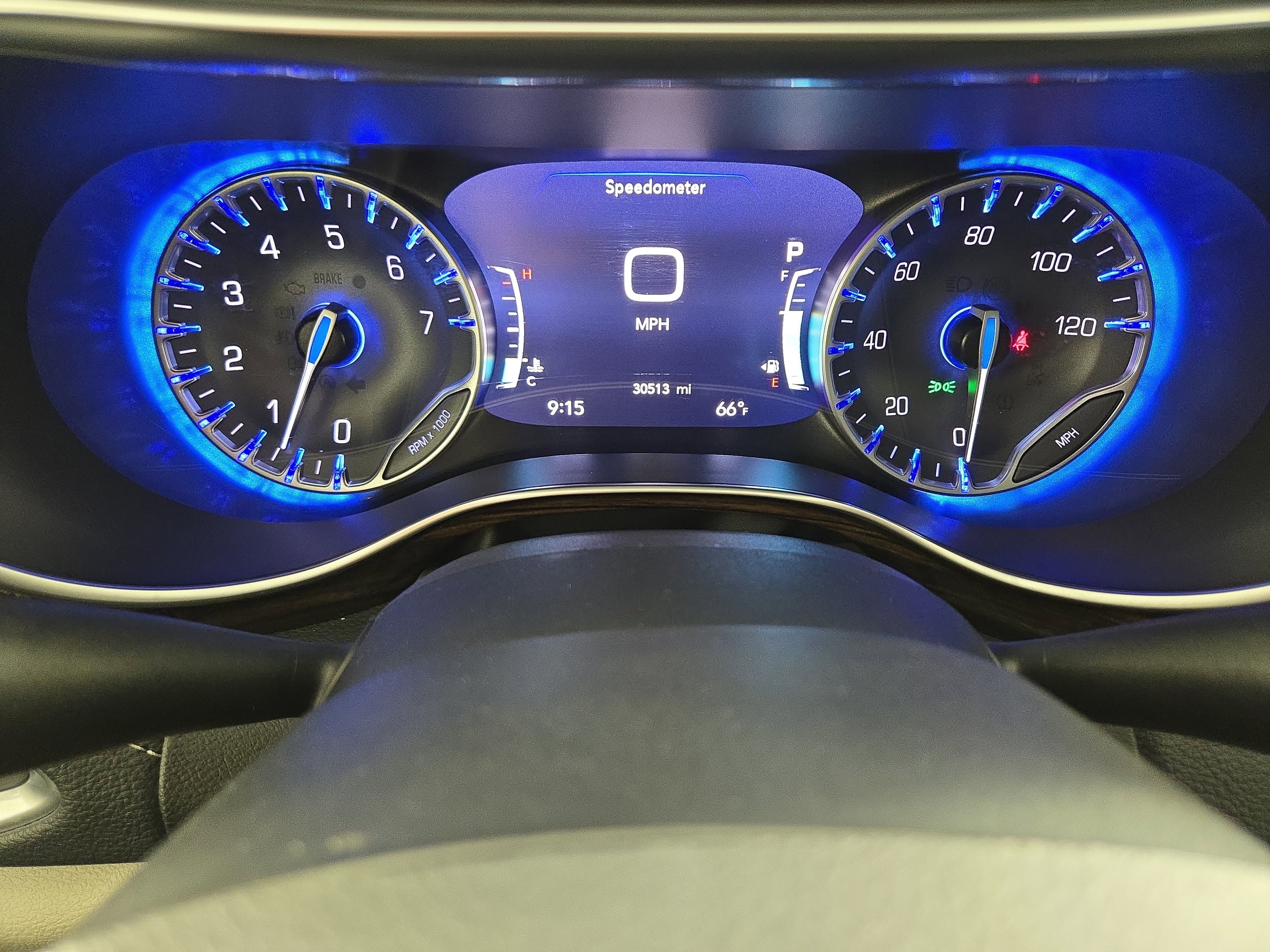 Used 2024 Chrysler Pacifica Limited image 18