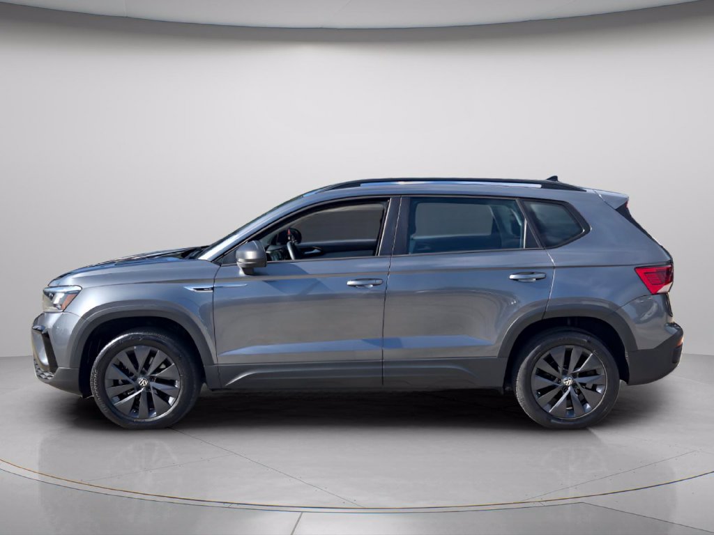 Certified 2024 Volkswagen Taos S FWD image 3